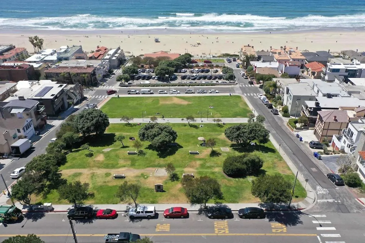 Apartment Manhattan Beach Ocean View 1-Bedroom United States
